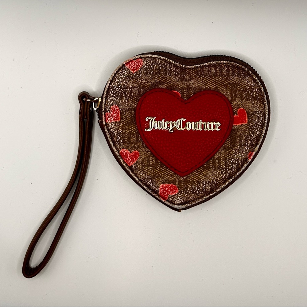 Juicy Couture Heart Wristlet |‎ Y2K Logo Lining | Rare Vintage Vibe 💖